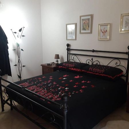 Casa Ale Bed and Breakfast Brindisi Esterno foto