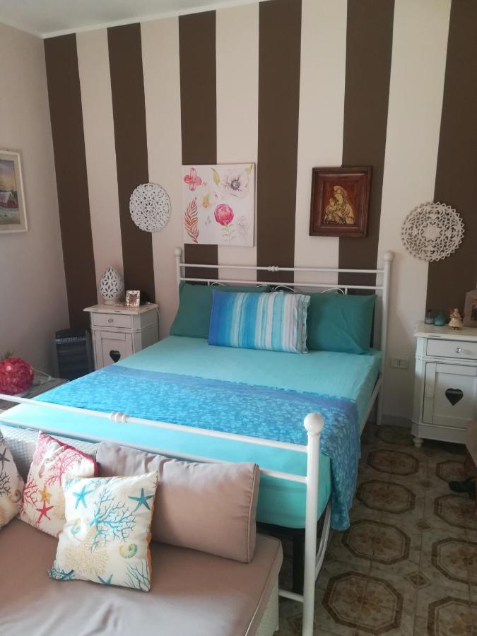 Casa Ale Bed and Breakfast Brindisi Esterno foto