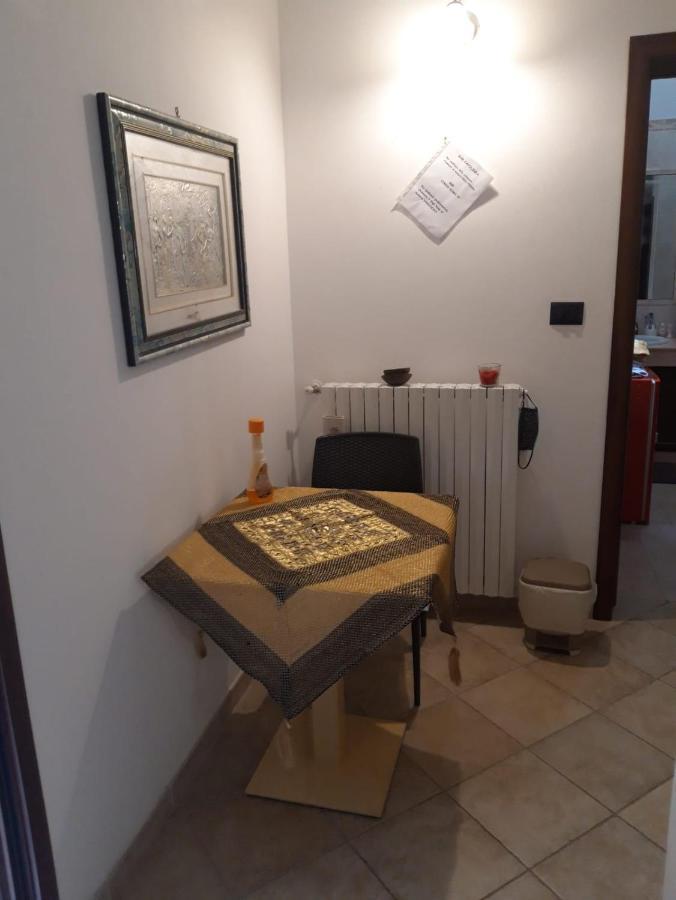 Casa Ale Bed and Breakfast Brindisi Esterno foto